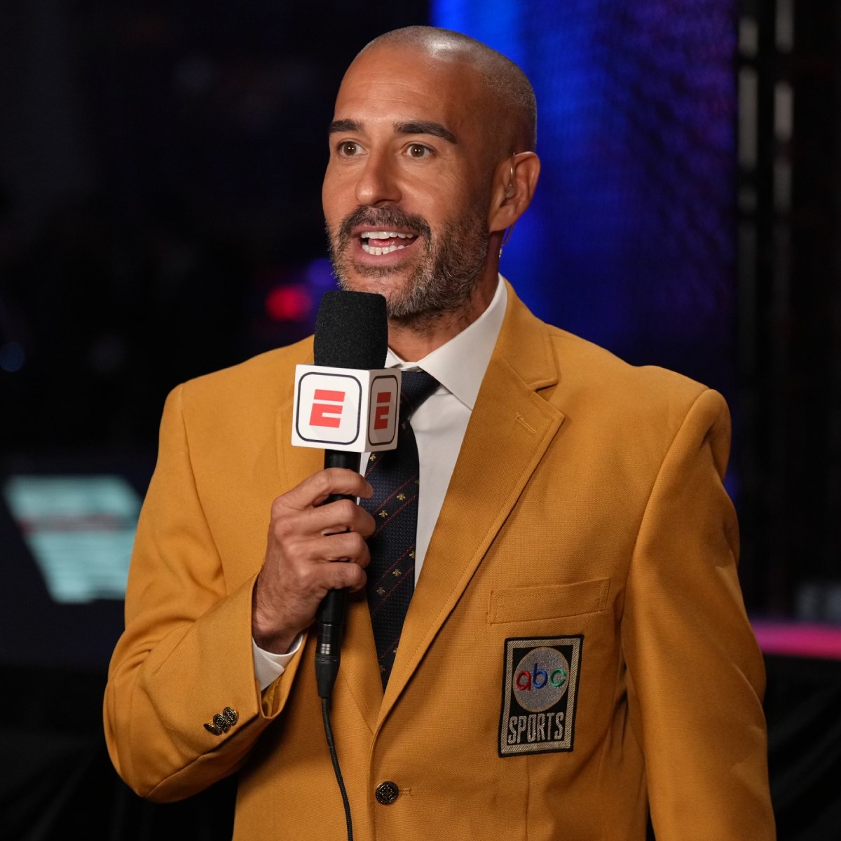 About Jon Anik – ABC